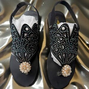 Yoilmall butterfly iridescent Sandler with pearl cabochone size 7 2day sale